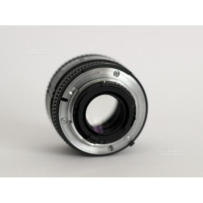Nikon Nikkor AF D 35mm f2