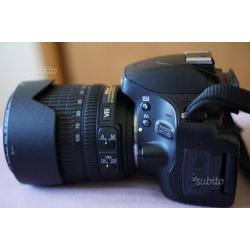 Nikon D5100+AF-S DX Nikkor 18-105mm + accessori