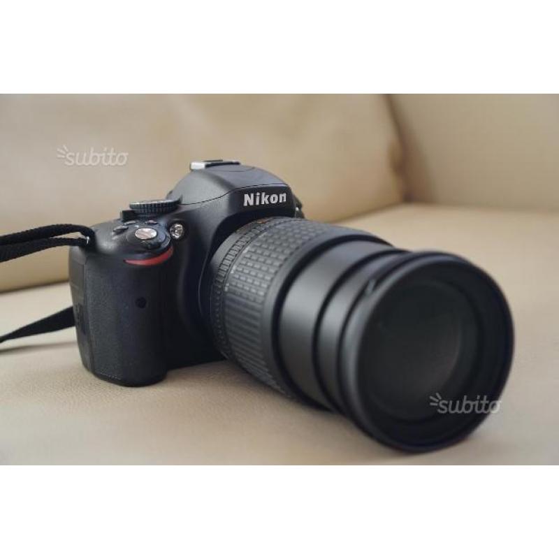 Nikon D5100+AF-S DX Nikkor 18-105mm + accessori