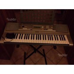 Tastiera Yamaha psr e313