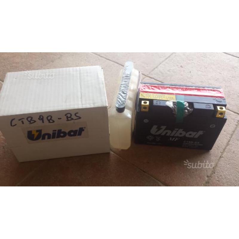 Batteria Yamaha tmax 500 01-07 UNIBAT Con acido